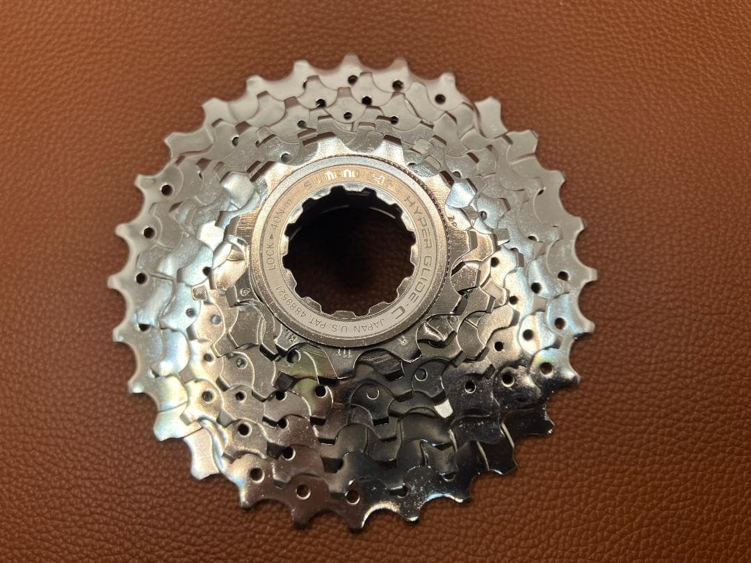 新品未使用】シマノ XT CS-M737 B1 TYPE-R 8s 11-28T