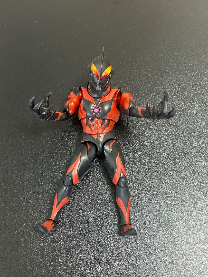 ウルトラ怪獣シリーズEX アークベリアルS.H.Figuarts フィギュアーツ