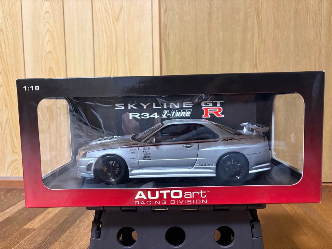 1/18 R34 スカイラインGT-R Z-TUNE オートアート スカイライン