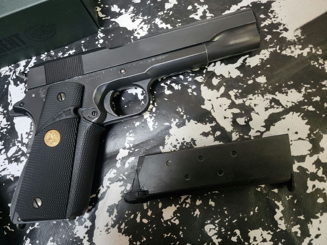バトルダメージ塗装　軽量化カスタム　東京マルイM1911A1コルトガバメント