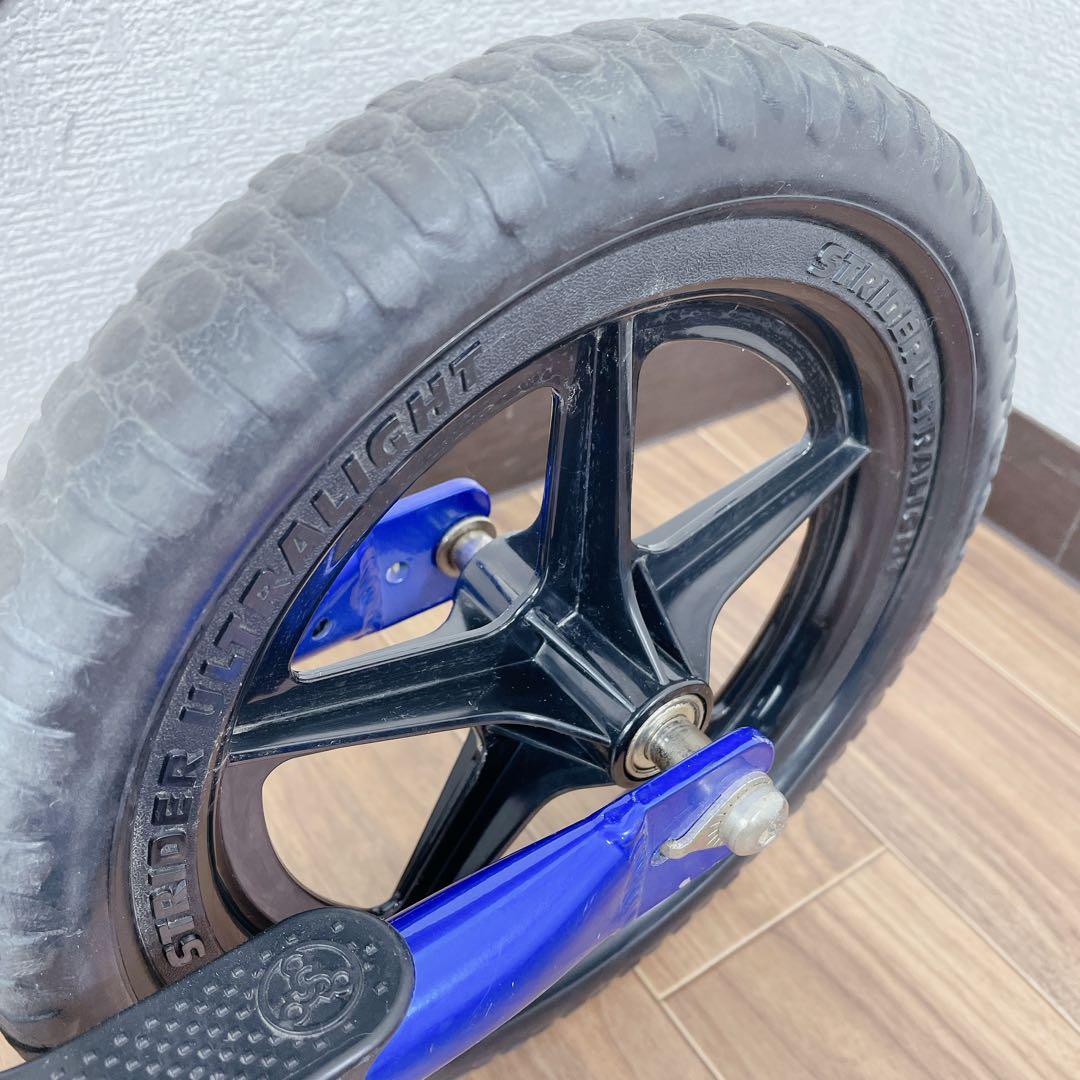 ストライダープロ 12in ブルー