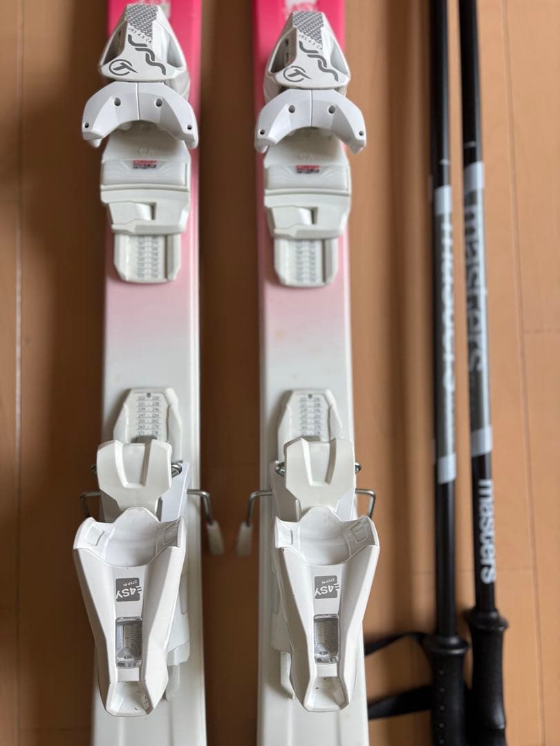 HEADスキー板137㌢　Rossi靴23.5 ストック100㌢のセット