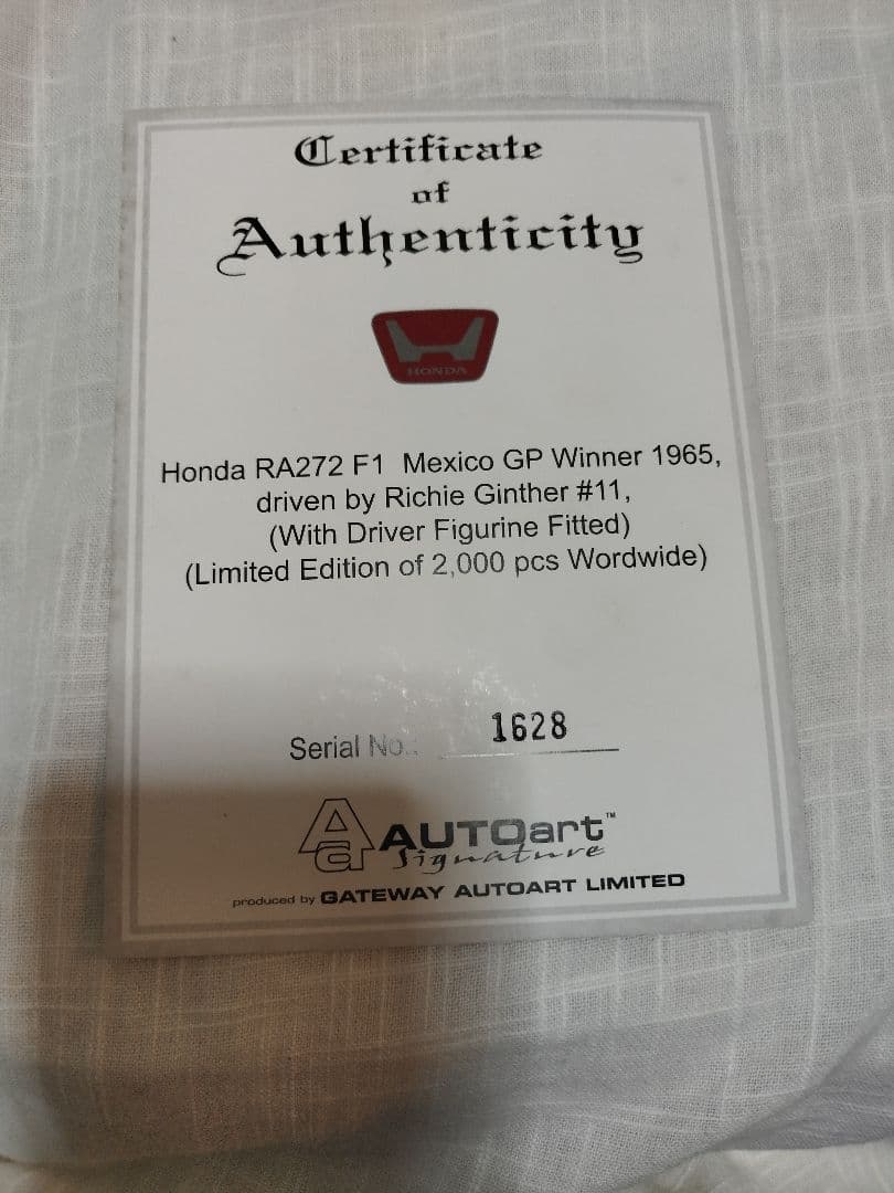 HONDARA272F1　Mexico GP1965 1/18ミニカー、雑誌付き