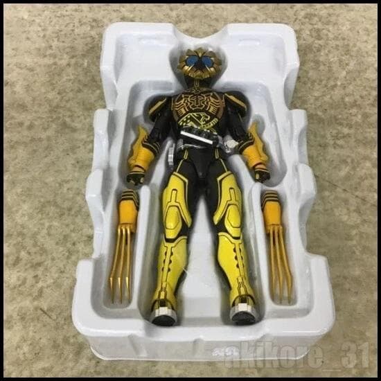 S.H.フィギュアーツ 仮面ライダーオーズ 真骨彫製法 ラトラーター コンボ