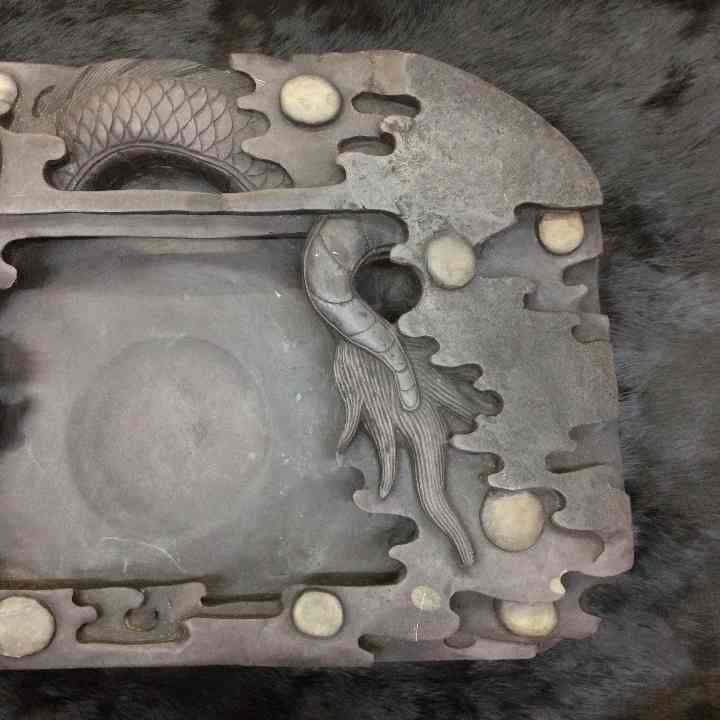 すずり  横 49cm   縦 33cm  高さ11cm