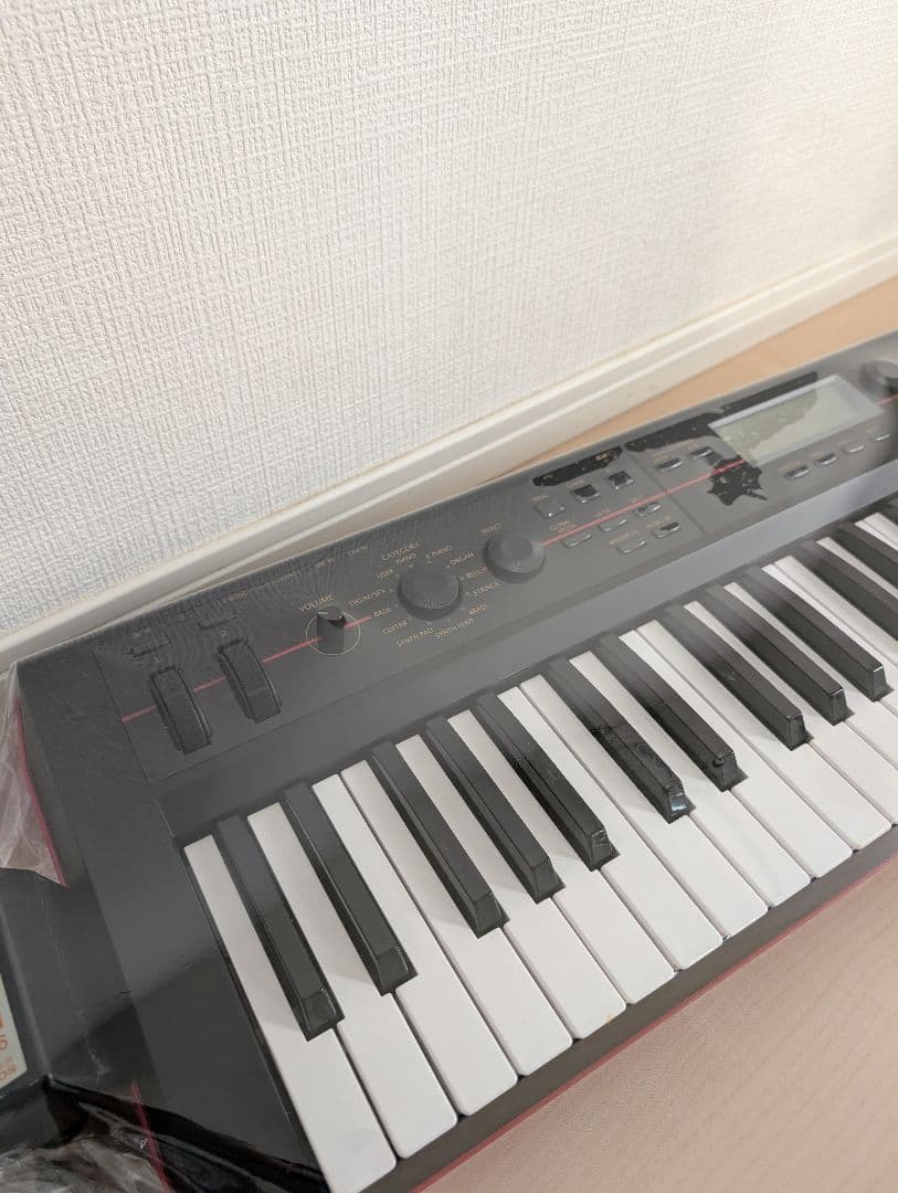 【美品】KORG(コルグ) シンセサイザー 「KROSS-61」