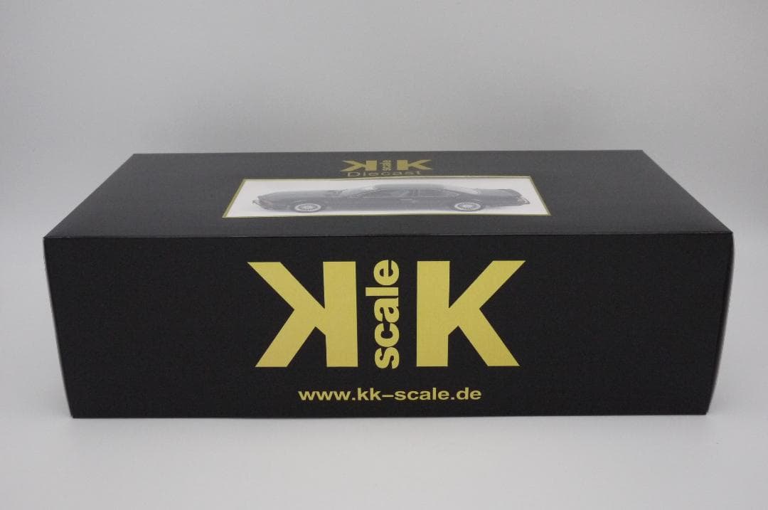 バイス1/12  635 CSi (E24) ダークブルー 1987