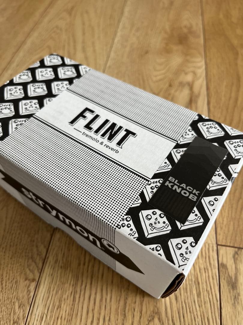 Strymon Flint 限定版 black knob Edition