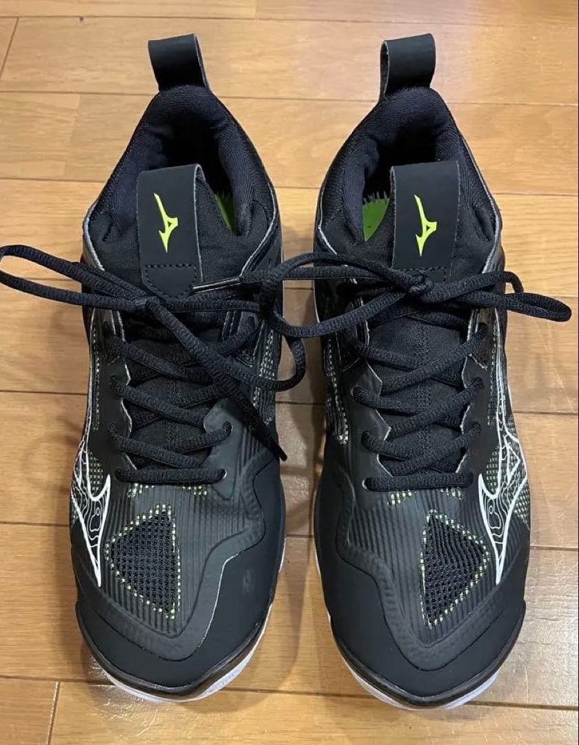 Mizuno バレーボールシューズ ウェーブモーメンタム3 26.5cmブラック