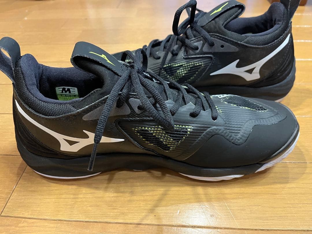 Mizuno バレーボールシューズ ウェーブモーメンタム3 26.5cmブラック