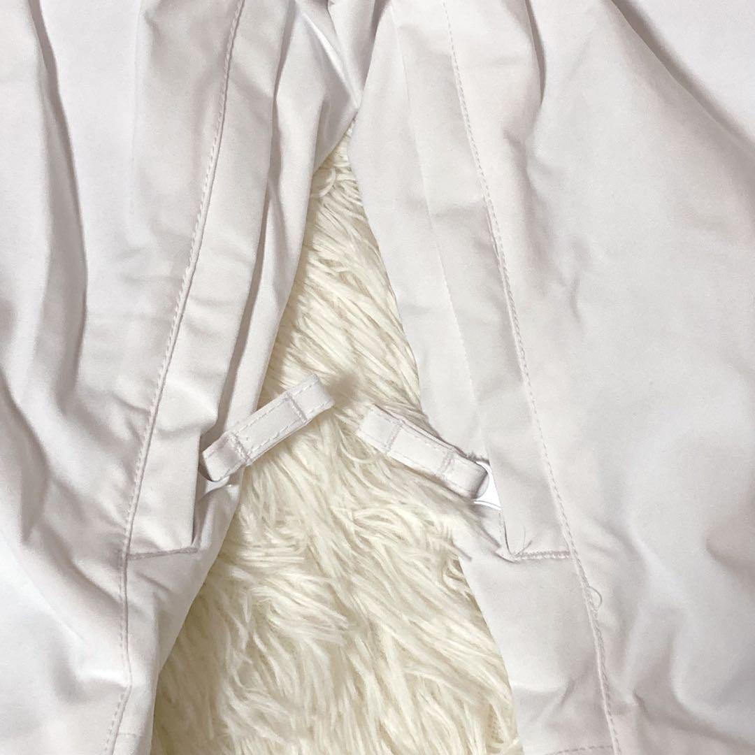 ROXY ホワイト スノーボードウェアパンツ Mサイズ未使用レディース