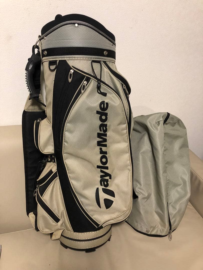 【送料込み】ラウンド未使用　美品　テーラーメイド　ゴルフバッグ　希少レア