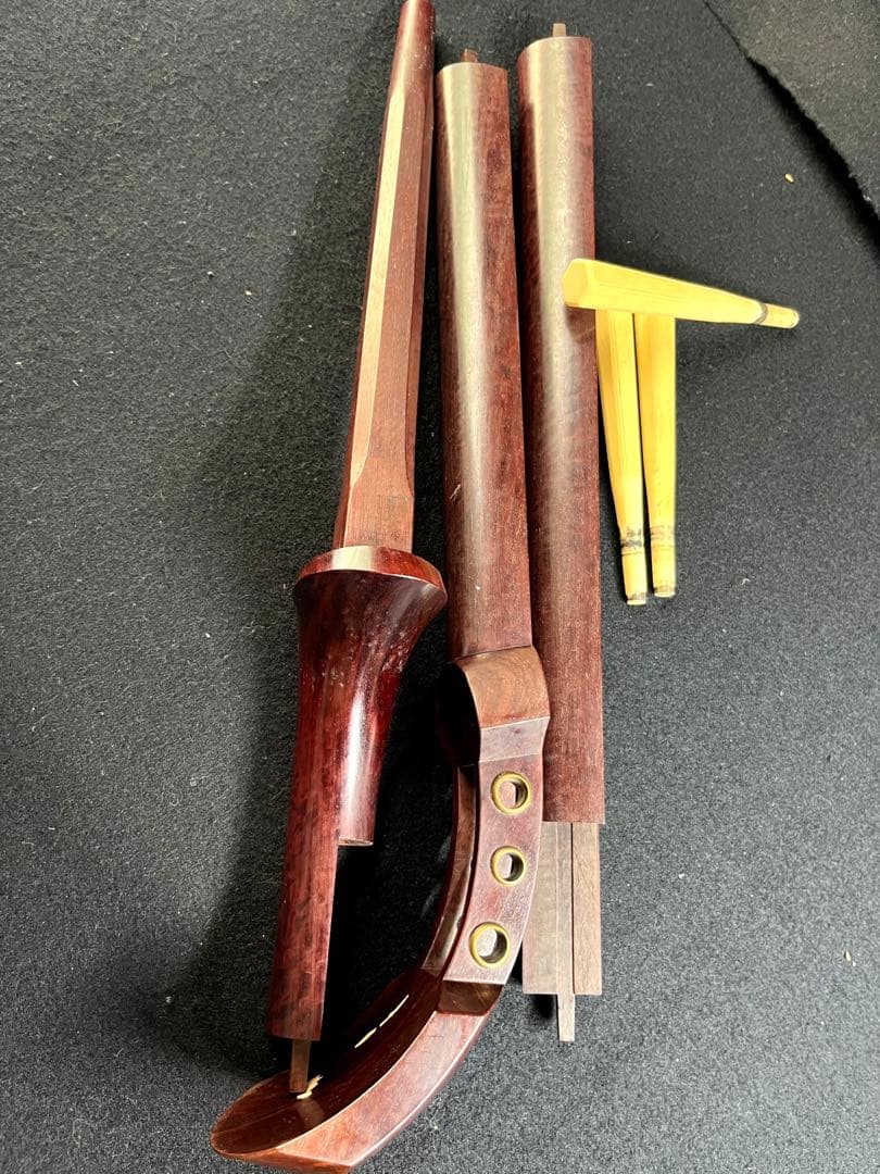 津軽三味線　三線・本紫檀・棹のみ　紅木紫檀製　純銀 天然素材 　弦楽器　民謡