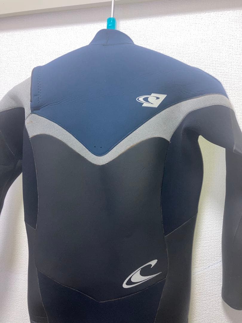 O'Neill オニール⭐️5/3mm セミドライML相当ウェットスーツ