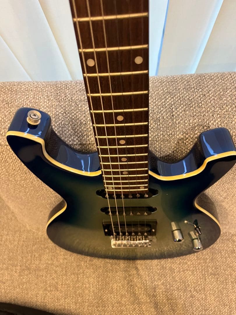 l D エレキギター