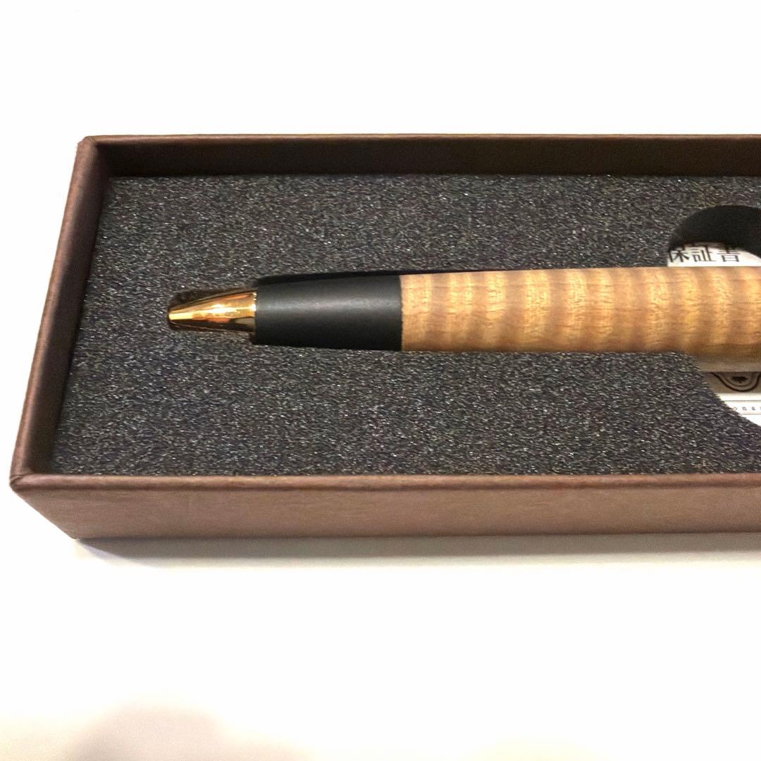 ボナンペン　栃縮杢