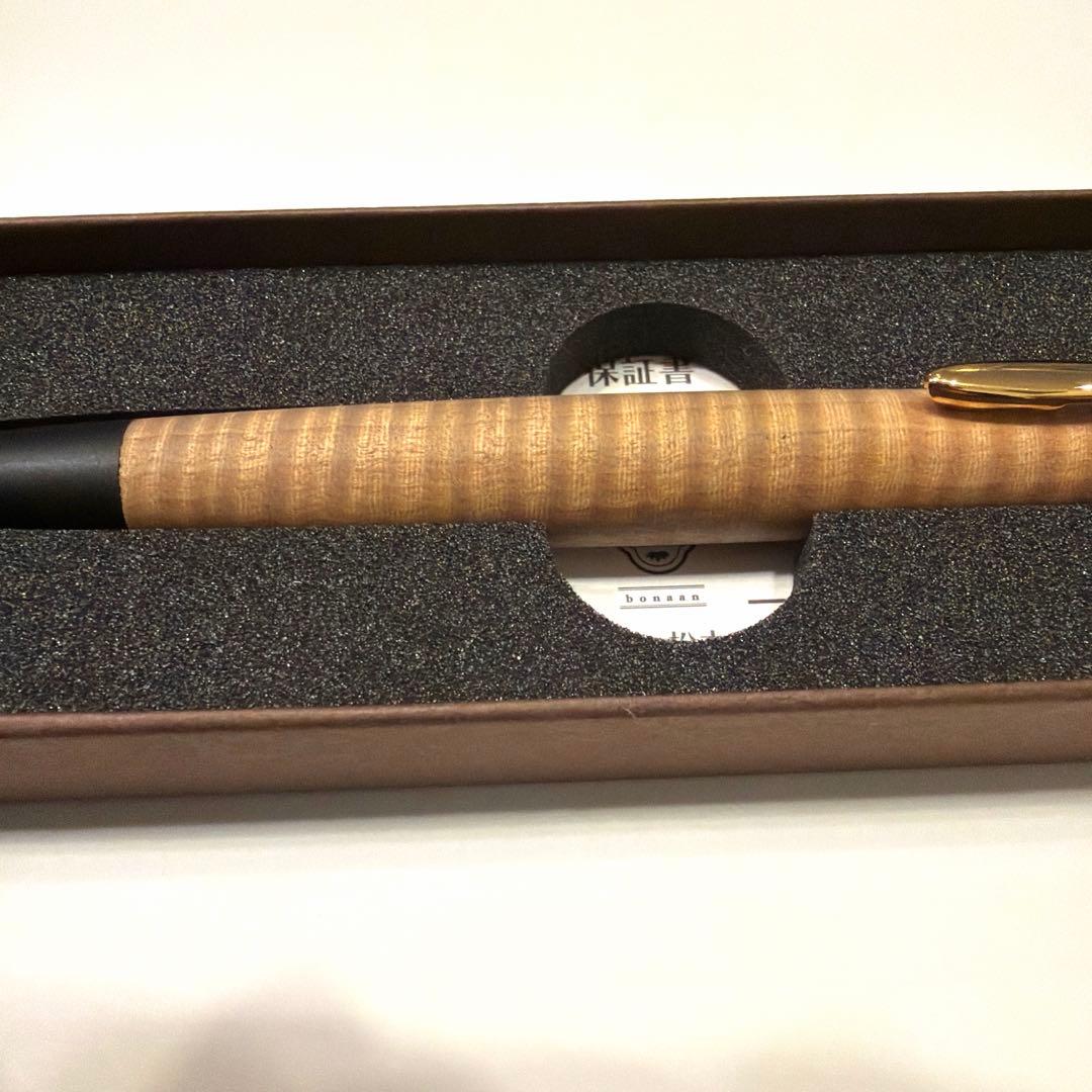 ボナンペン　栃縮杢