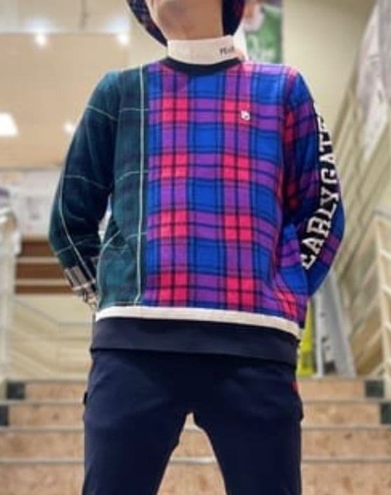 美品☆PEARLY GATES☆2023クルーネックニット5(L)マルチチェック