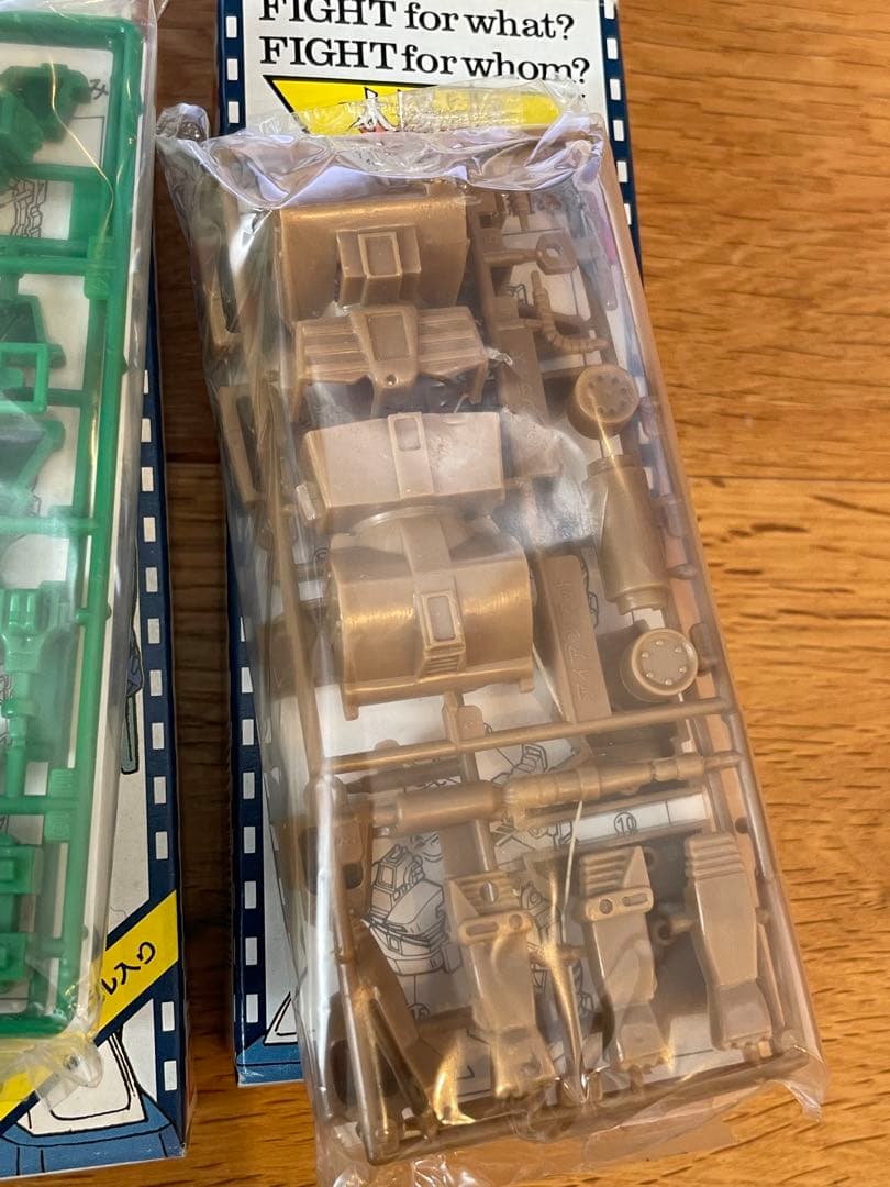 ダグラム プラモデル カバヤ 4体セット 未使用