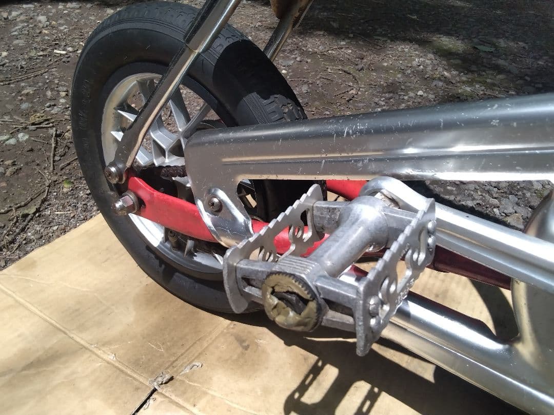 ブリジストン◆12インチ　ピクニカ　赤　レストアベース　折り畳み式