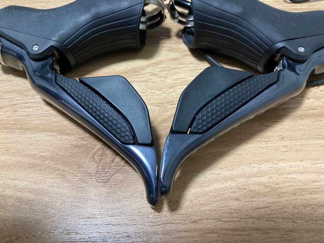 シマノ アルテグラ　R8070 Di2 ワイヤレスユニットセット　11速