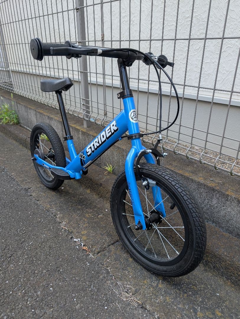 STRIDER 14x ストライダー 青 ブルー