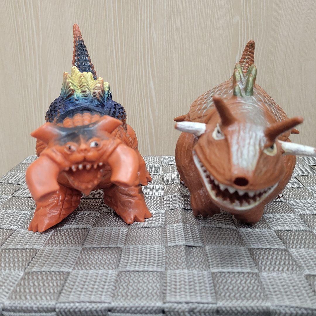 ブルマァク 核怪獣ギラドラス冷凍怪獣バルゴン 当時物 激レア ソフビ セット出品