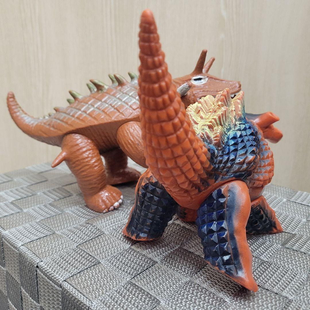 ブルマァク 核怪獣ギラドラス冷凍怪獣バルゴン 当時物 激レア ソフビ セット出品