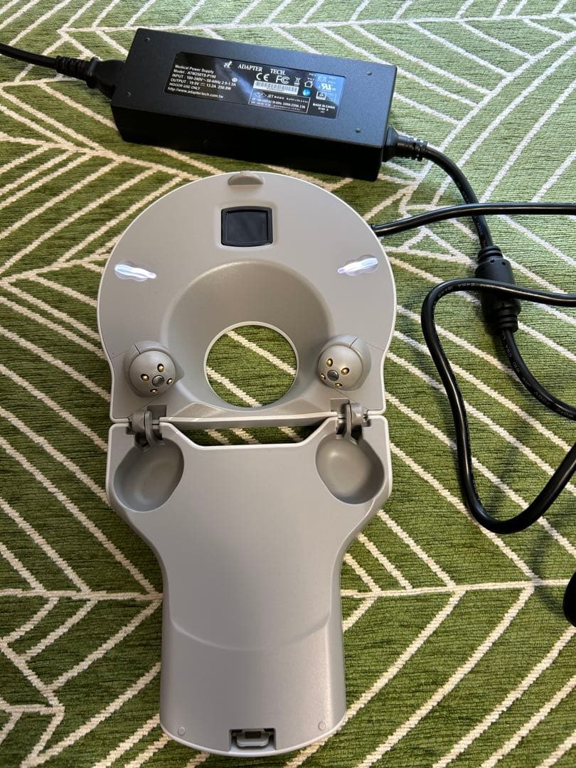 LOVOT/ラボット用　携帯用チャージスタンドセット