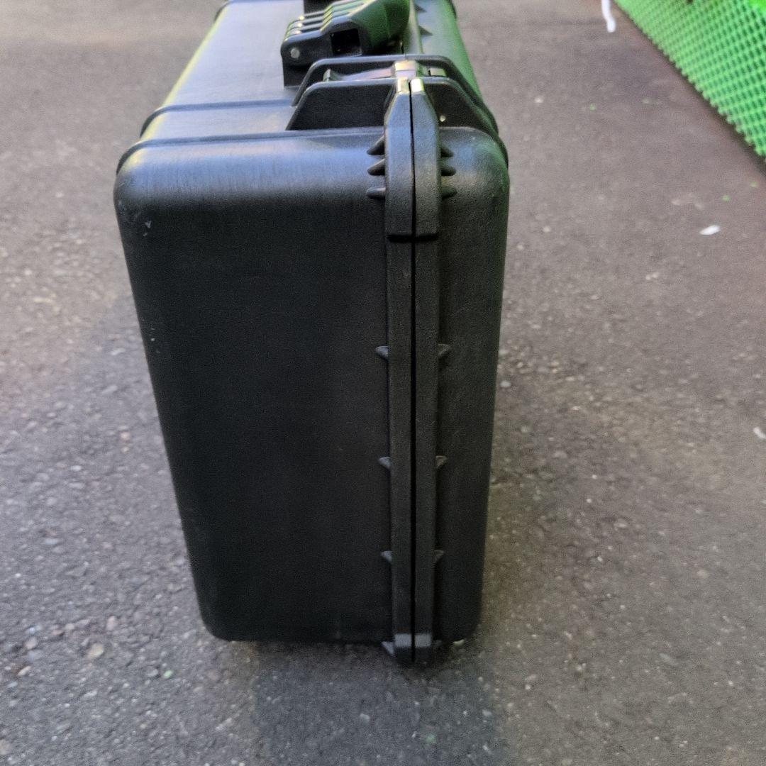 PELICAN ペリカン 　ハードケース