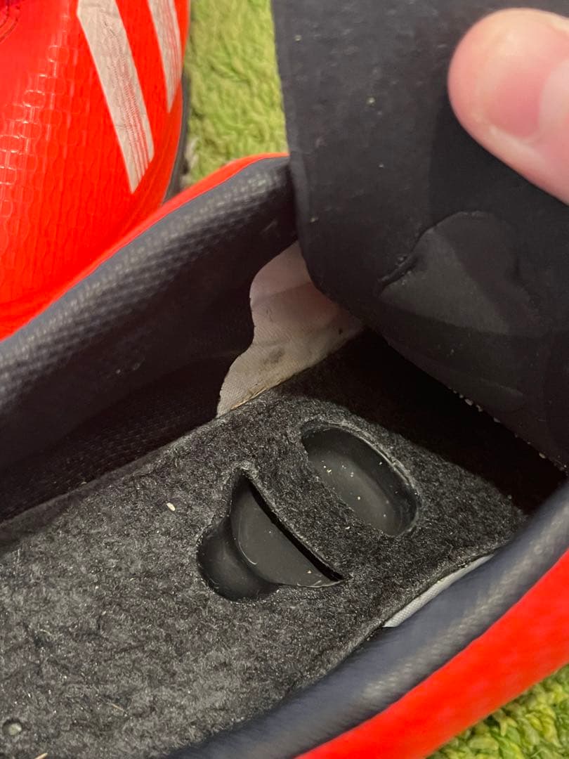 激レア サッカー フットサル アディダス F30TRX アディゼロ