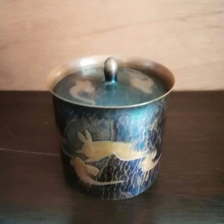 逸品　玉川堂　鎚起銅器　兎図紋　蓋物　小物入れ　煙草入れ　和骨董　アンティーク
