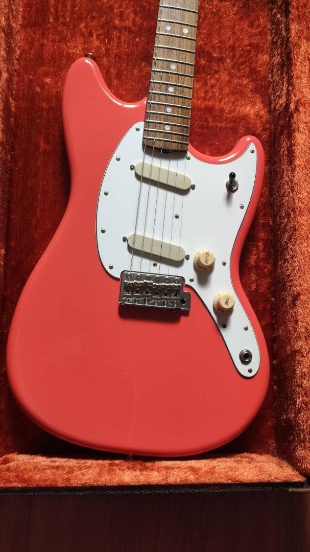 ギター Fender Char Mustang Zicca Limited Model