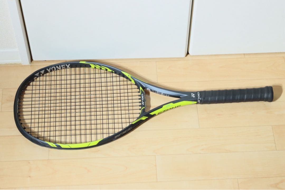 YONEX テニスラケット