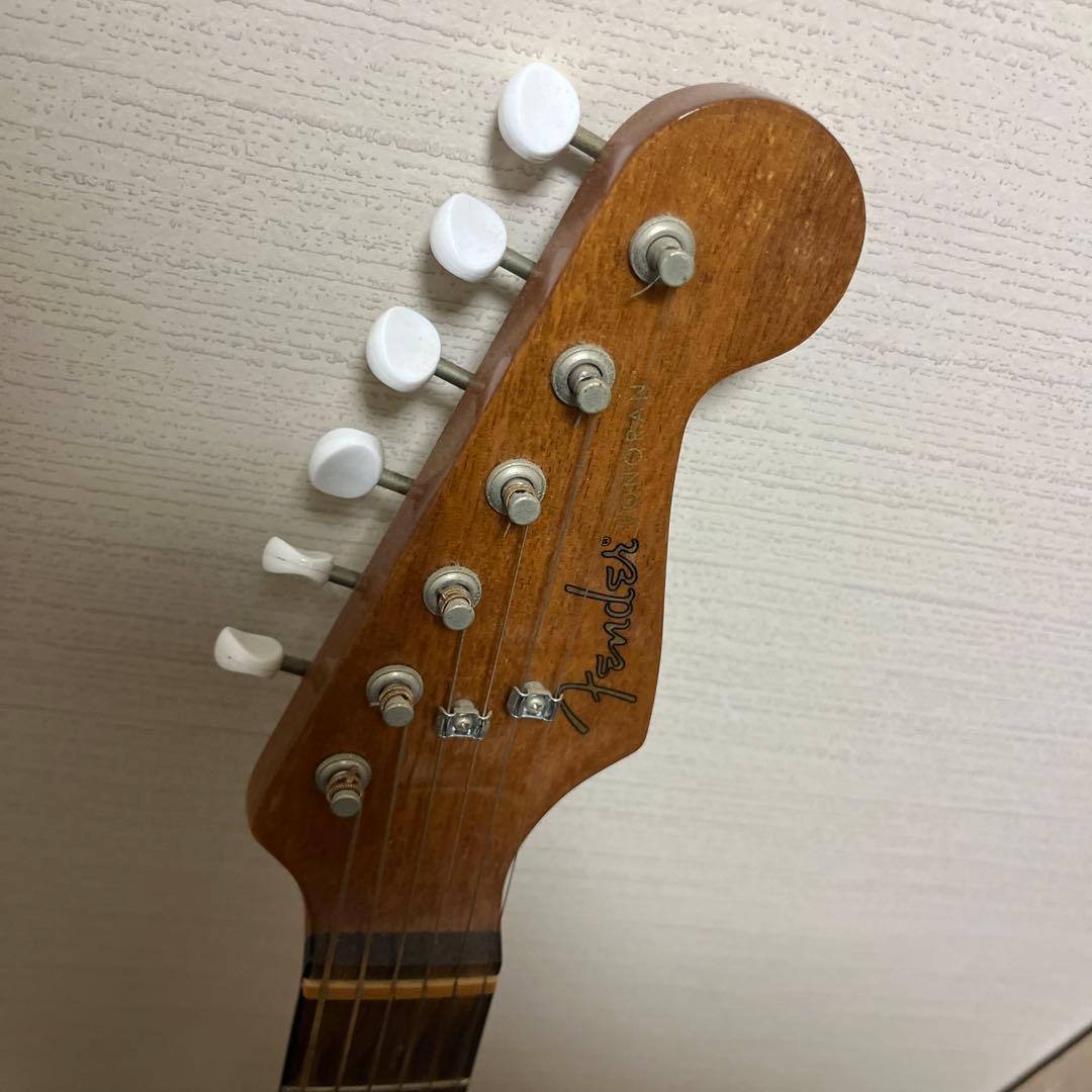 Fender Sonoran ミニギター