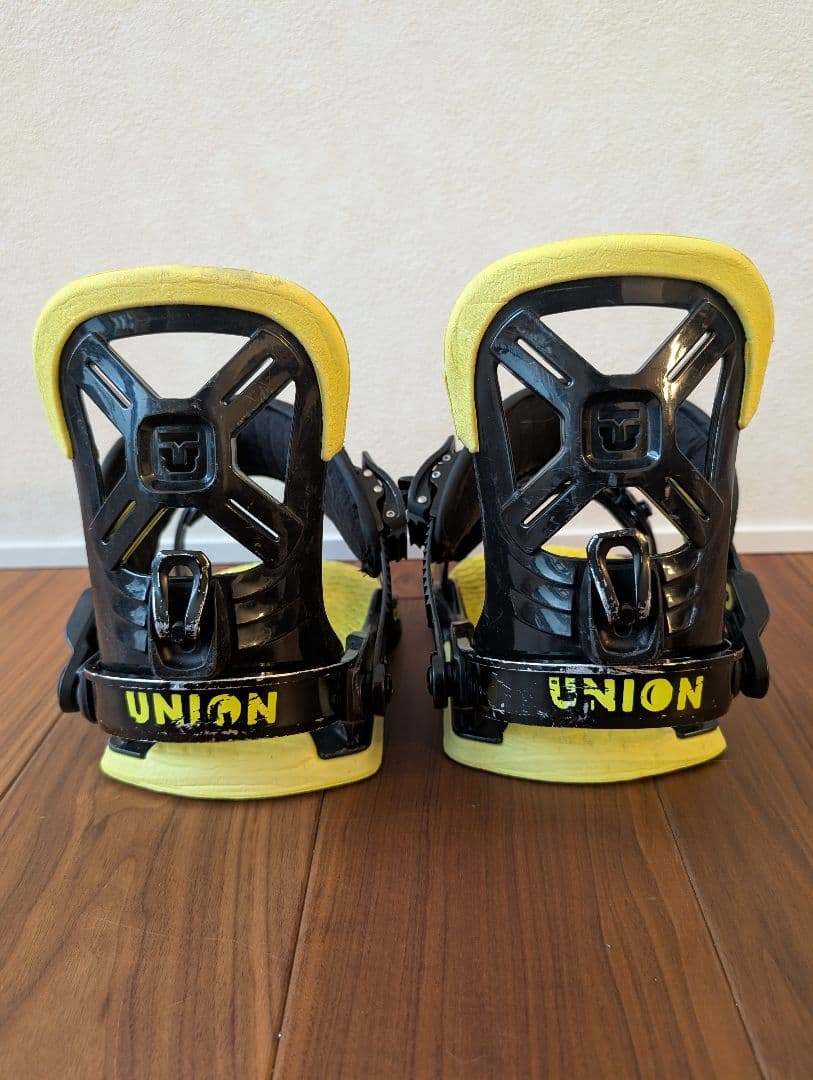 【キッズSサイズ】UNION スノーボードビンディング 黒/黄
