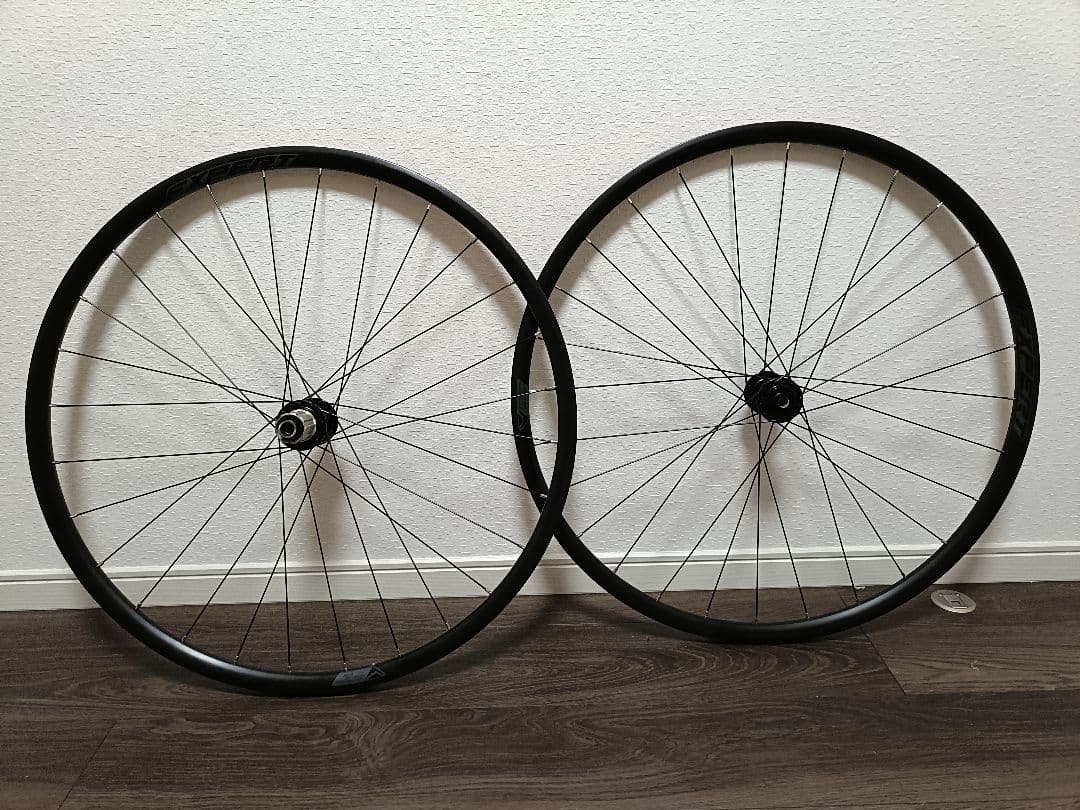 MERIDA完成車外し品 700C アルミホイール前後セット　チューブレス対応