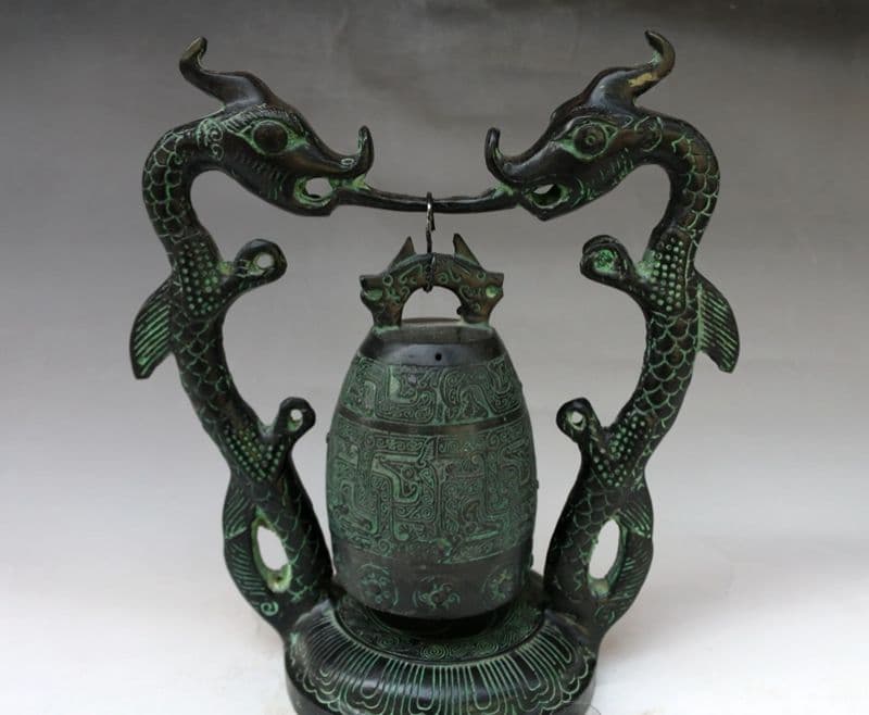 青銅器 双竜鐘曽侯乙編鐘 装飾品 現代工芸品 美術品 置物