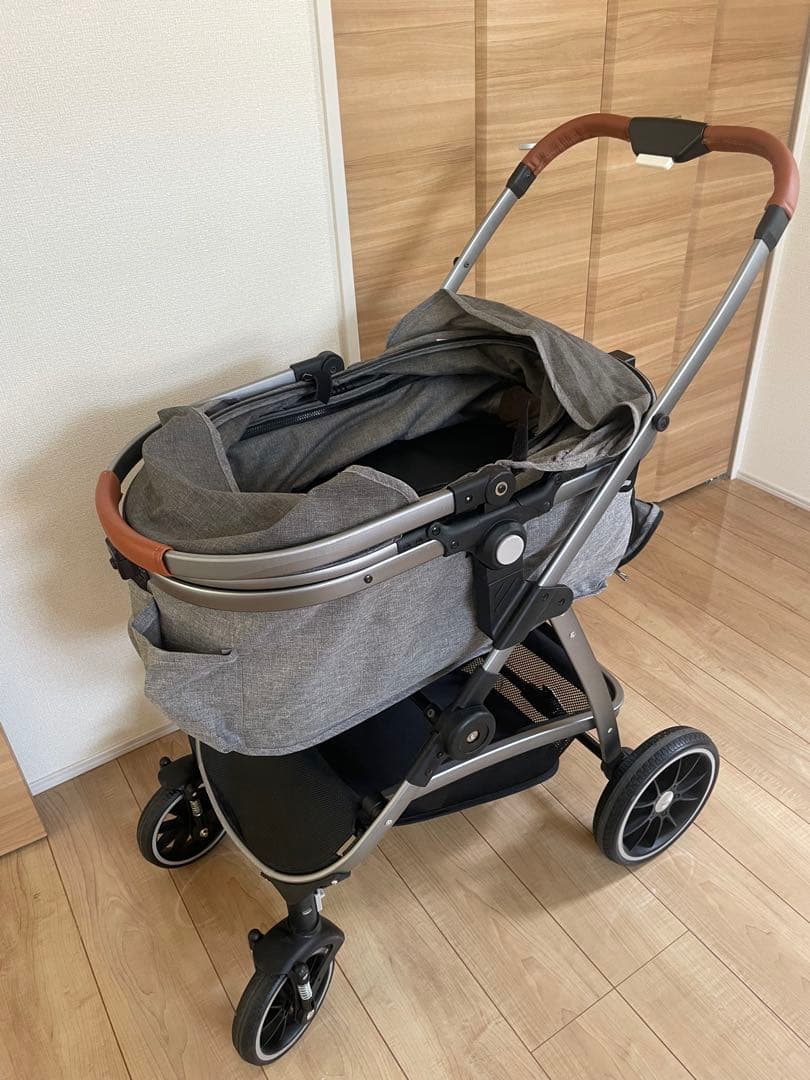 値下げしました‼️折りたたみ式ペットカート グレー送料込みで安心