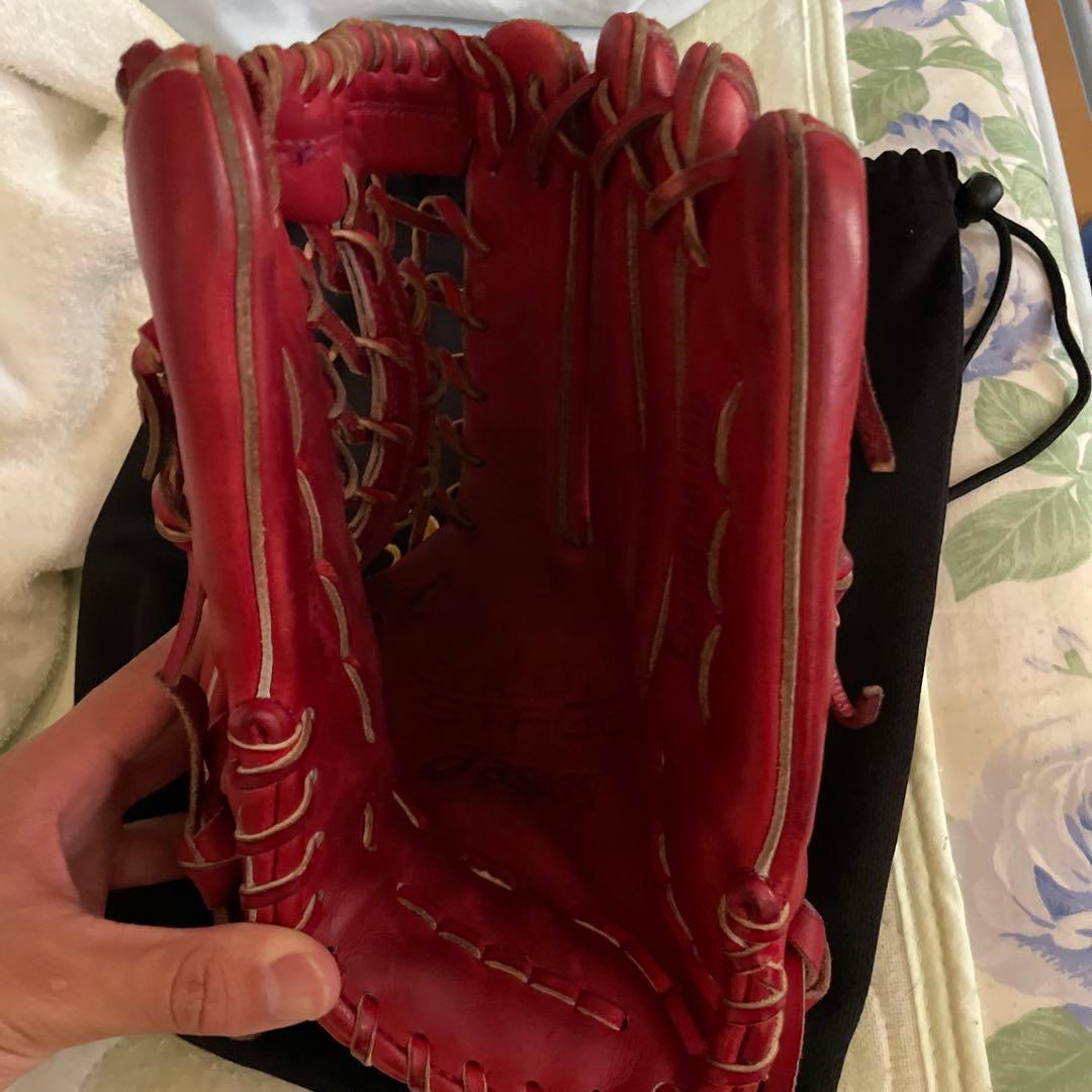 アシックスゴールドステージ硬式外野用グローブ