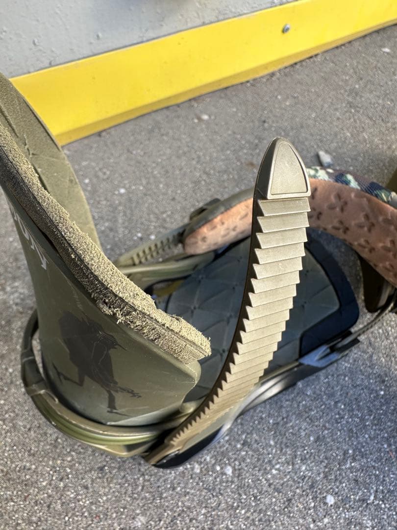 SALOMON SHADOW Sサイズ