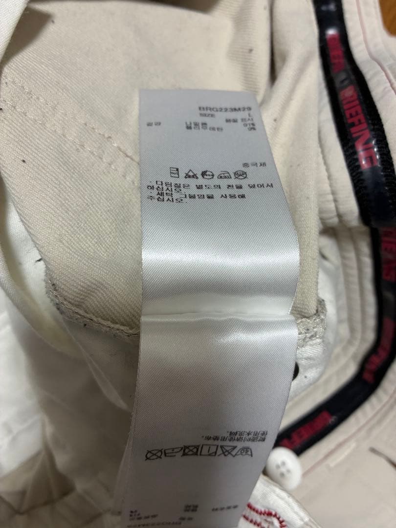 ア*ス様 BRIEFING　ブリーフィング　スリムフィット　ベージュパンツ　Lサ