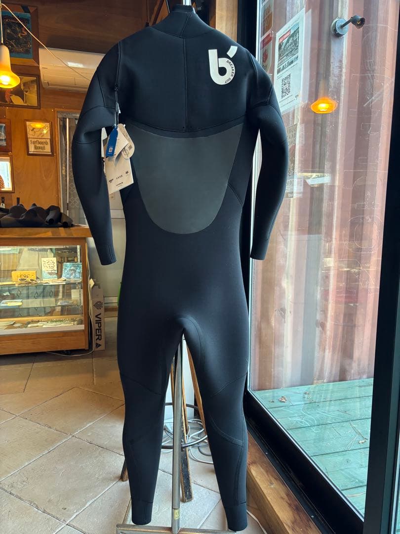 BREAKER OUT U-zip light 4/3mm セミドライメンズL