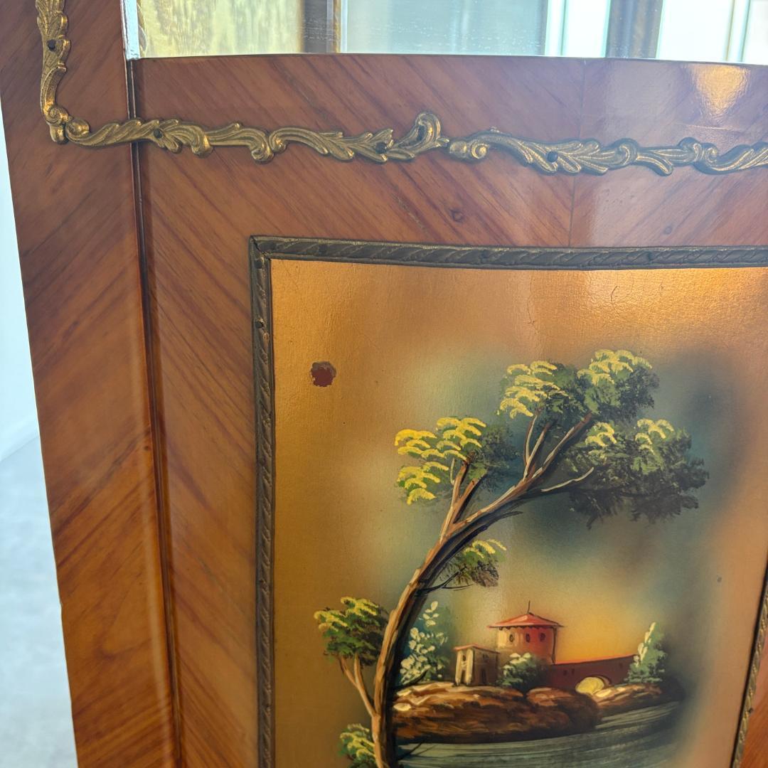 ロココ調 キングウッドキャビネット サーペンタイン×オルモル装飾