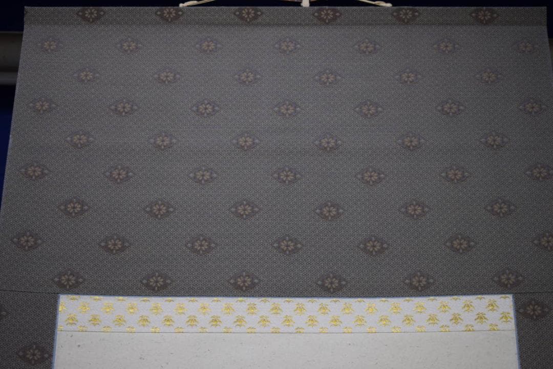 真作/笹川和也/蛙とゴルフ図/桐共箱付/布袋屋掛軸HI-332