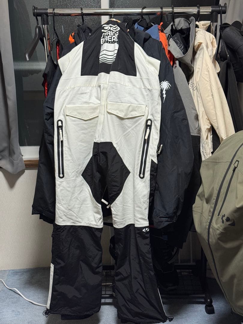 32 SPRING BREAK スノーボードウェア ブラック