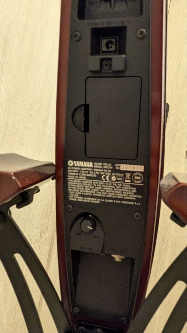 サイレントチェロ YAMAHAsvc-210(ケース弓スタンド付き)