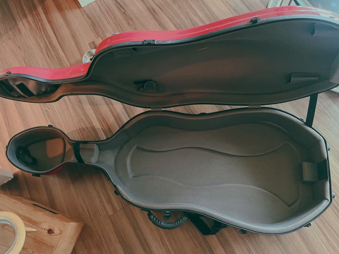 値下げしました！ドイツ製チェロ。ケース弓付き。784300円→558000円！！