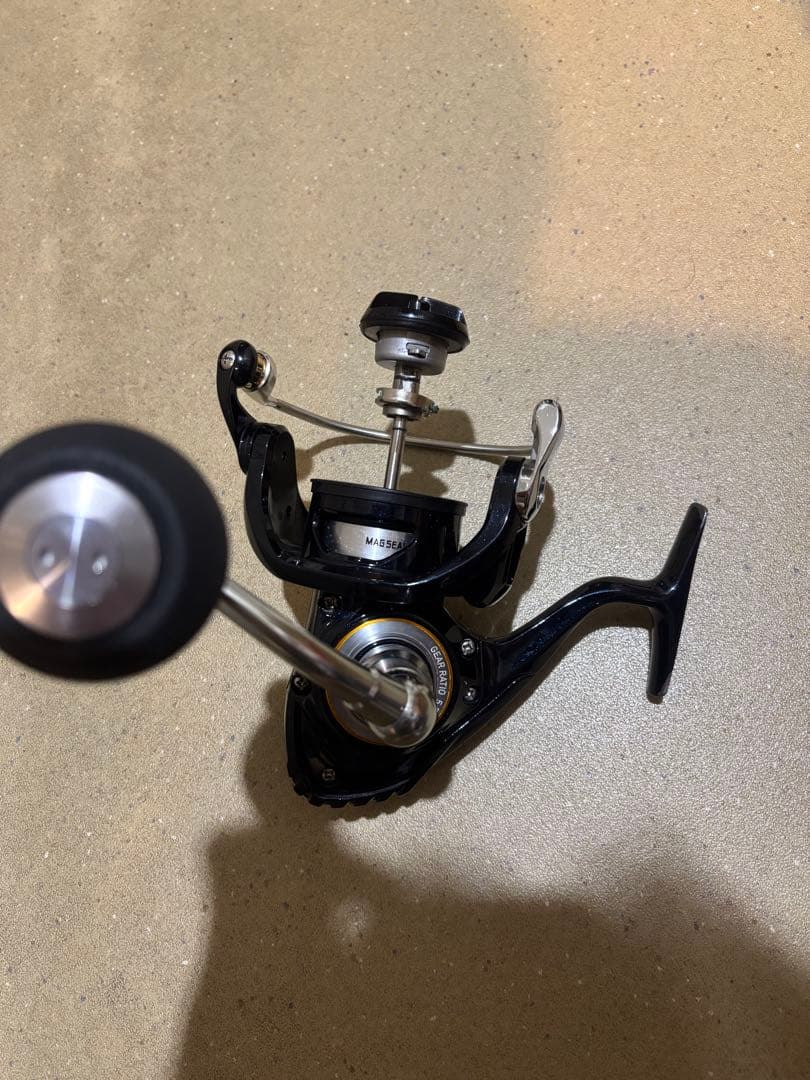 美品　格安　ダイワ DAIWA 16ブラスト 4500H