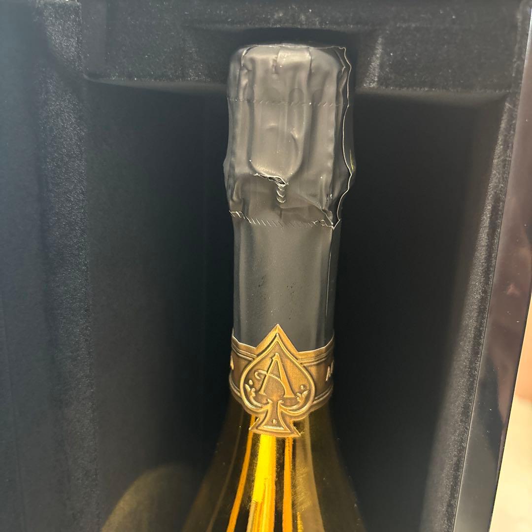【未開封】アルマンド ゴールド 箱付き　シャンパン　750ml